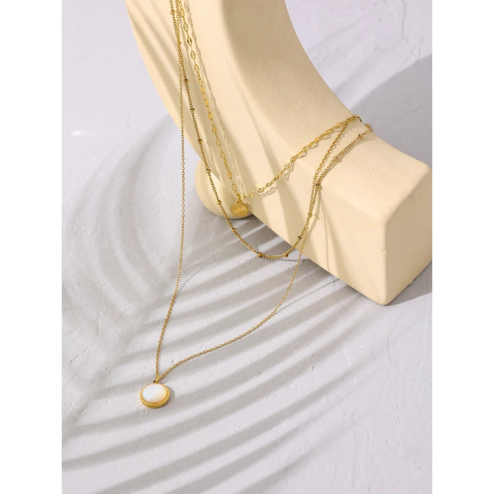 Colar Solara Medalha Banhado em Ouro 18k