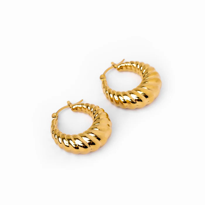 Brinco Croissant Banhando em Ouro 18K